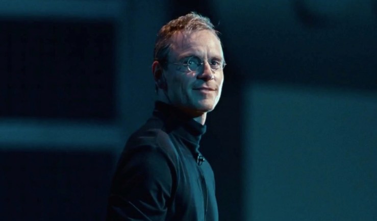 Michael-Fassbender-Steve-Jobs-Movie-20151-998x586